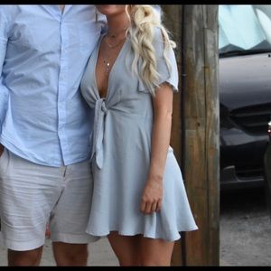 Lulu’s low cut dress xs